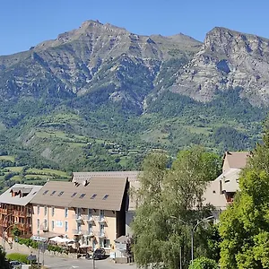Les Fauvettes Saint-Leger-les-Melezes