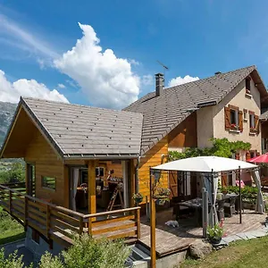 La Coustille Et Table D'hôtes Saint-Leger-les-Melezes